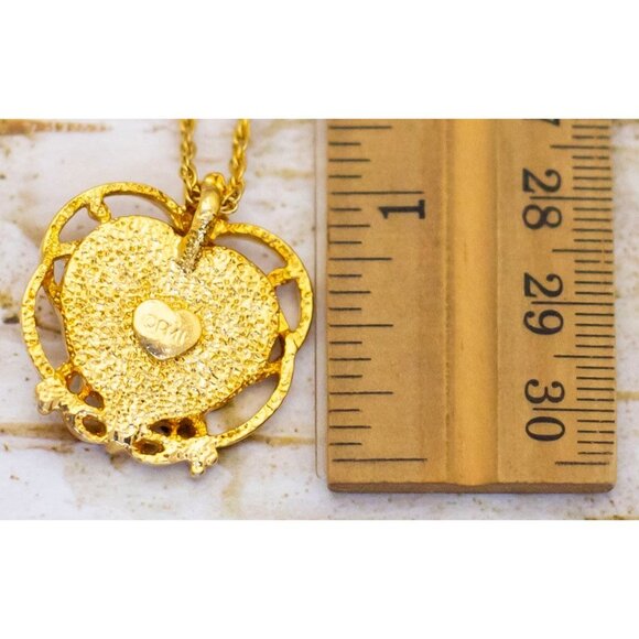 19 inch, Vintage Heart Angel Cameo Gold Tone Necklace by Precious Memories - BA1 - Picture 3 of 3